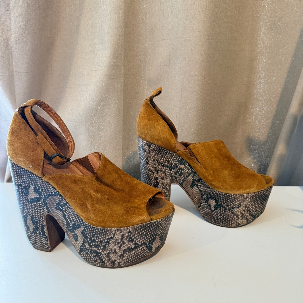 Jeffrey Campbell Havana Last Tan Suede Snake Print Platform Sandals Size 8M